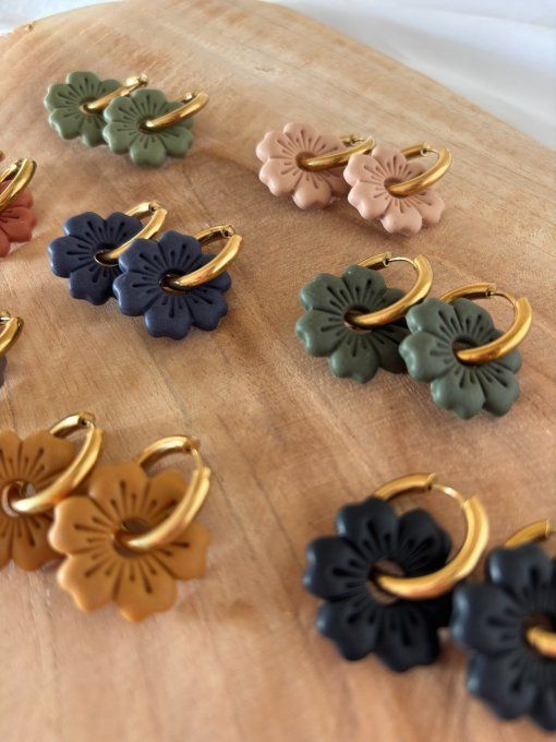 BOUCLES D'OREILLES FLORES